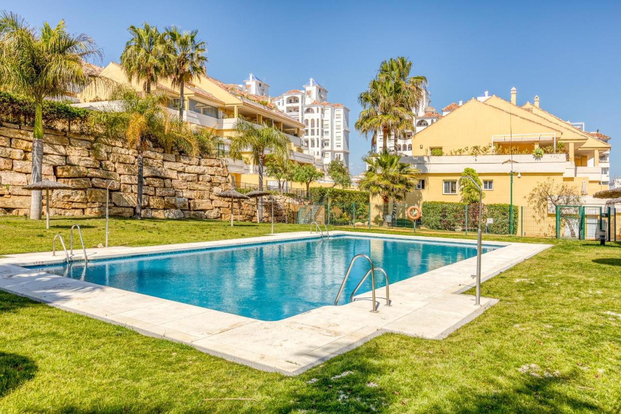 Hanami Puerto Alto Estepona Pa 4-2 외부 사진